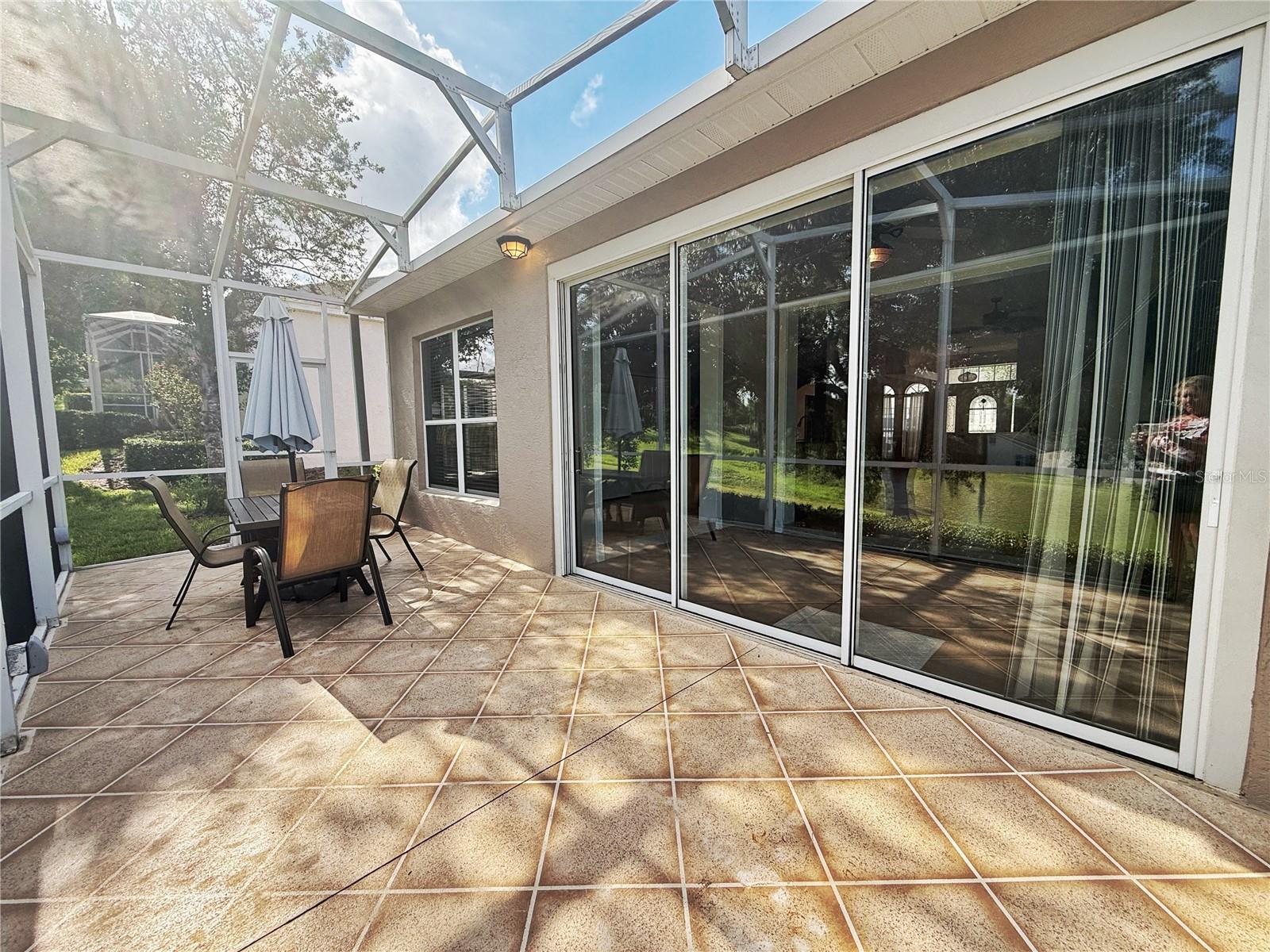 2222 Caxton Ave Property Photo 19