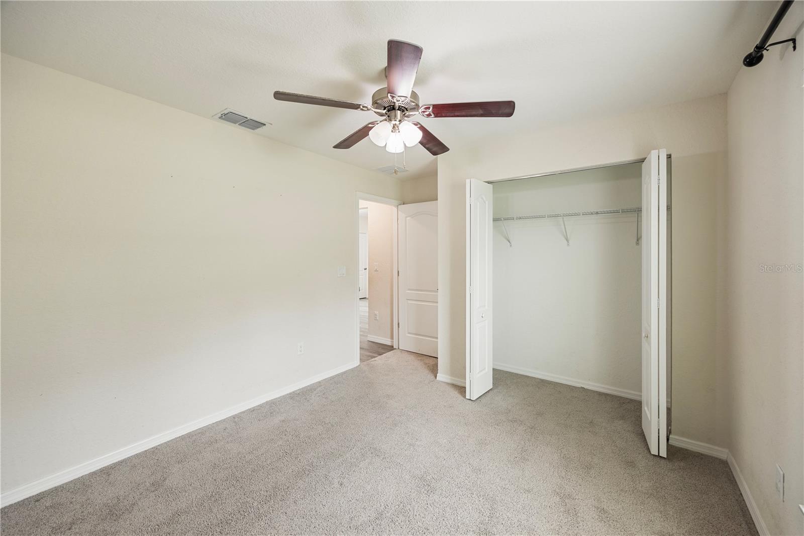 476 Marion Oaks Pass Property Photo 17