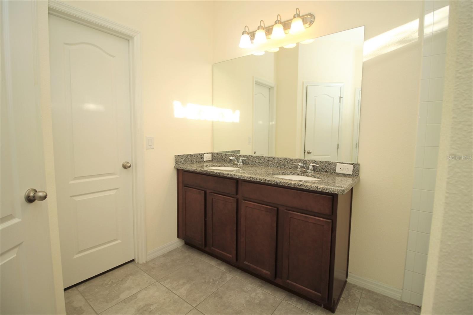 1050 Nathan Ridge Rd Property Photo 8