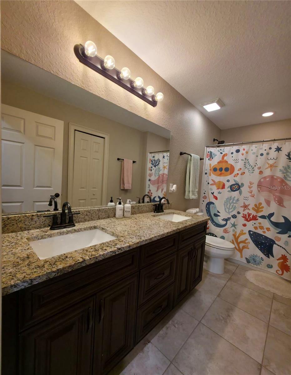 2825 Se 140th Pl Property Photo 24