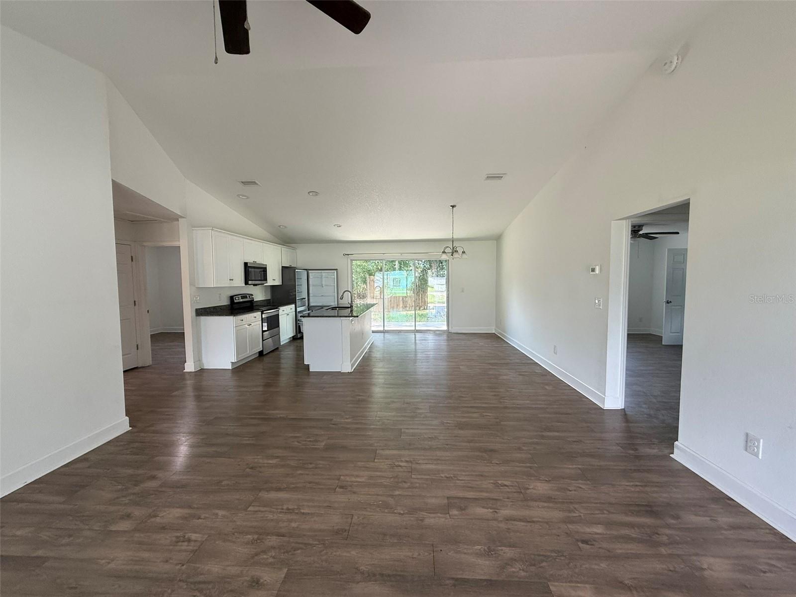 13128 Ne 7th Loop Property Photo 6