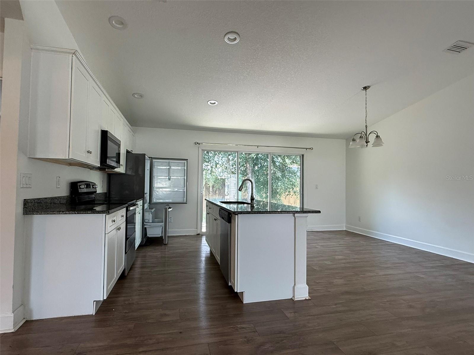 13128 Ne 7th Loop Property Photo 8