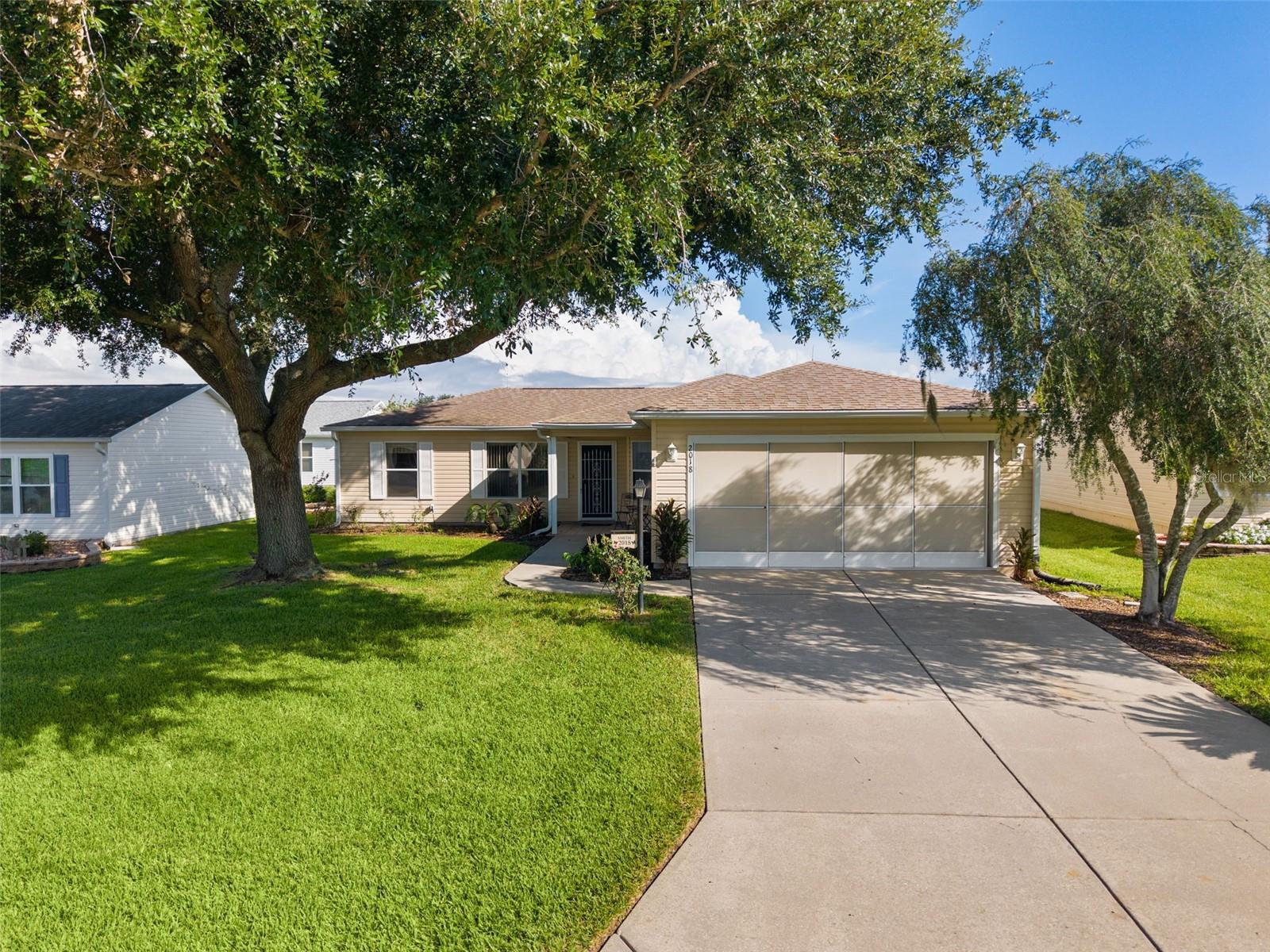2018 Castano Pl Property Photo 2