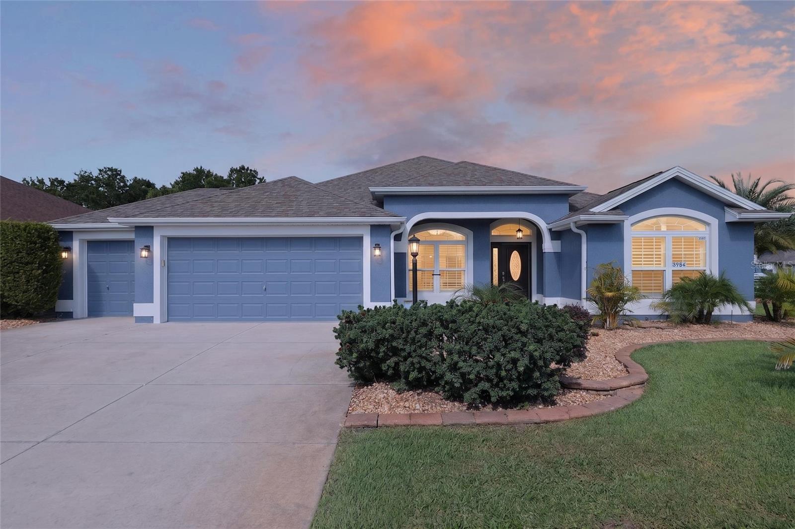3984 Mcdowell Dr Property Photo 2