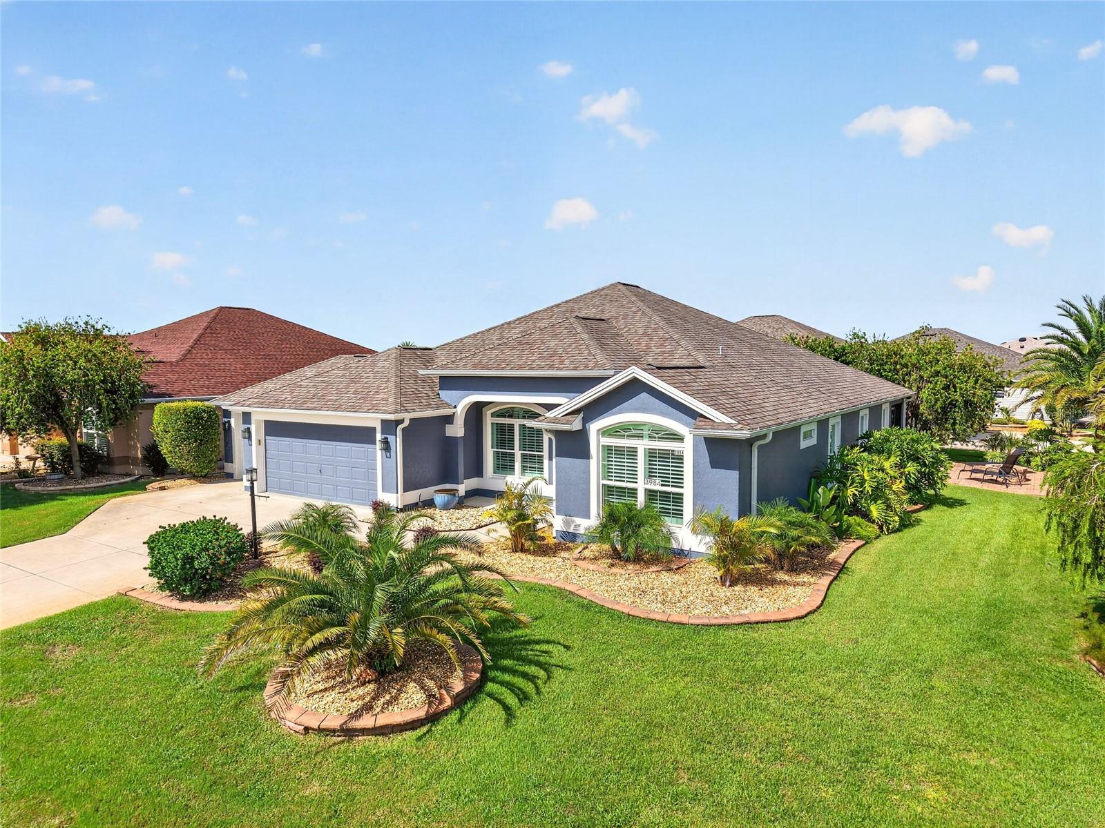 3984 Mcdowell Dr Property Photo 4