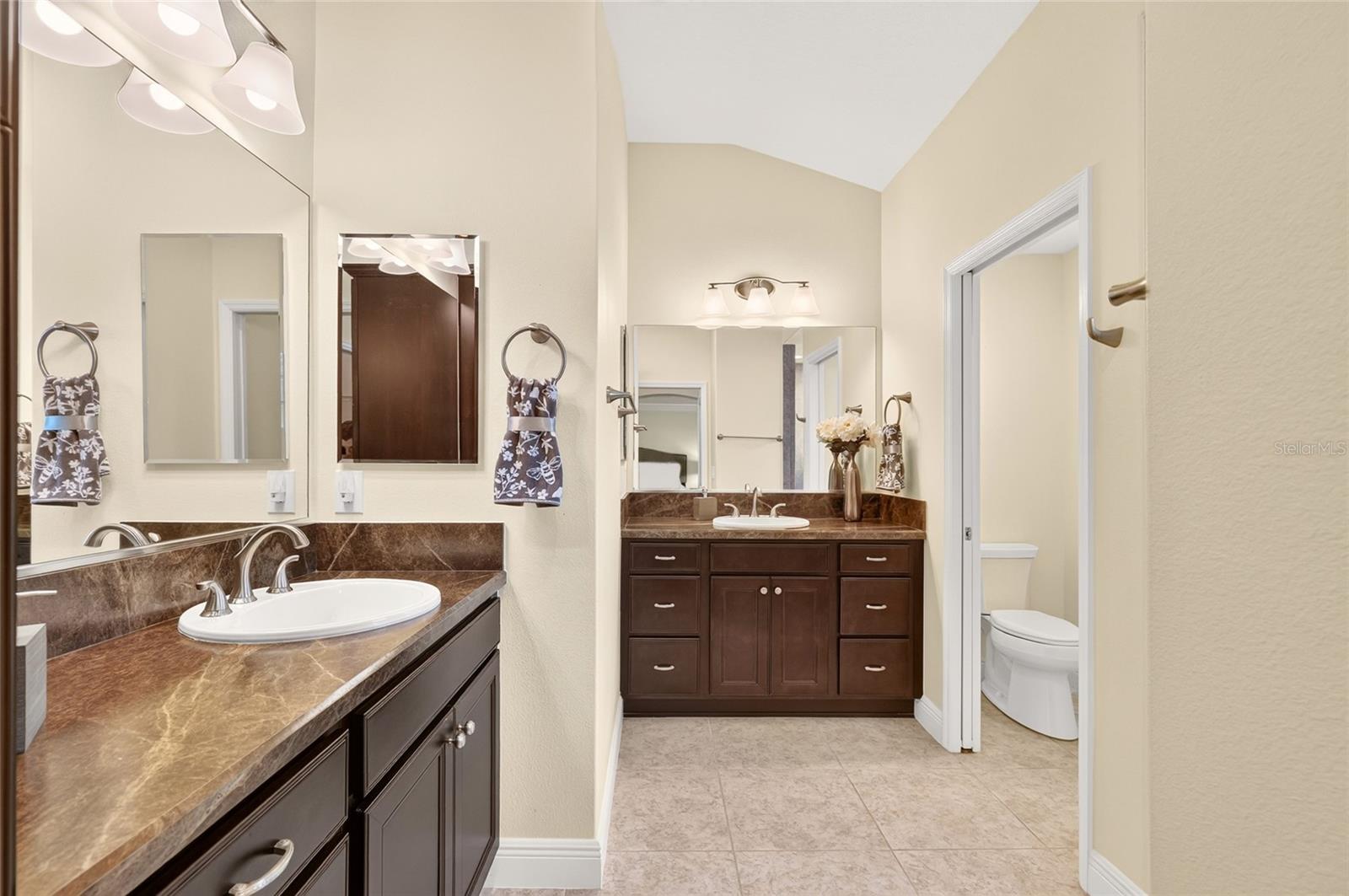 3984 Mcdowell Dr Property Photo 53