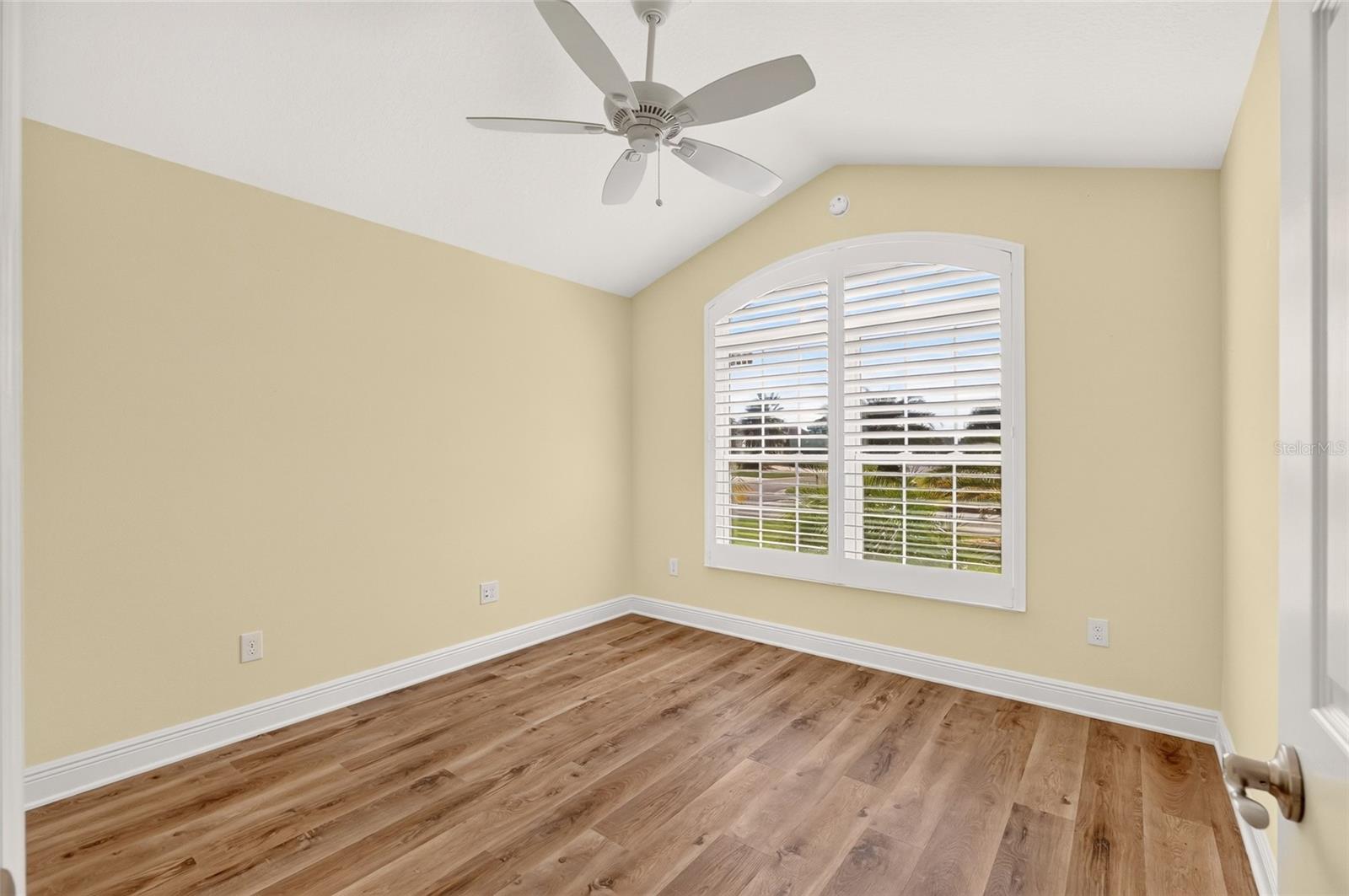 3984 Mcdowell Dr Property Photo 58