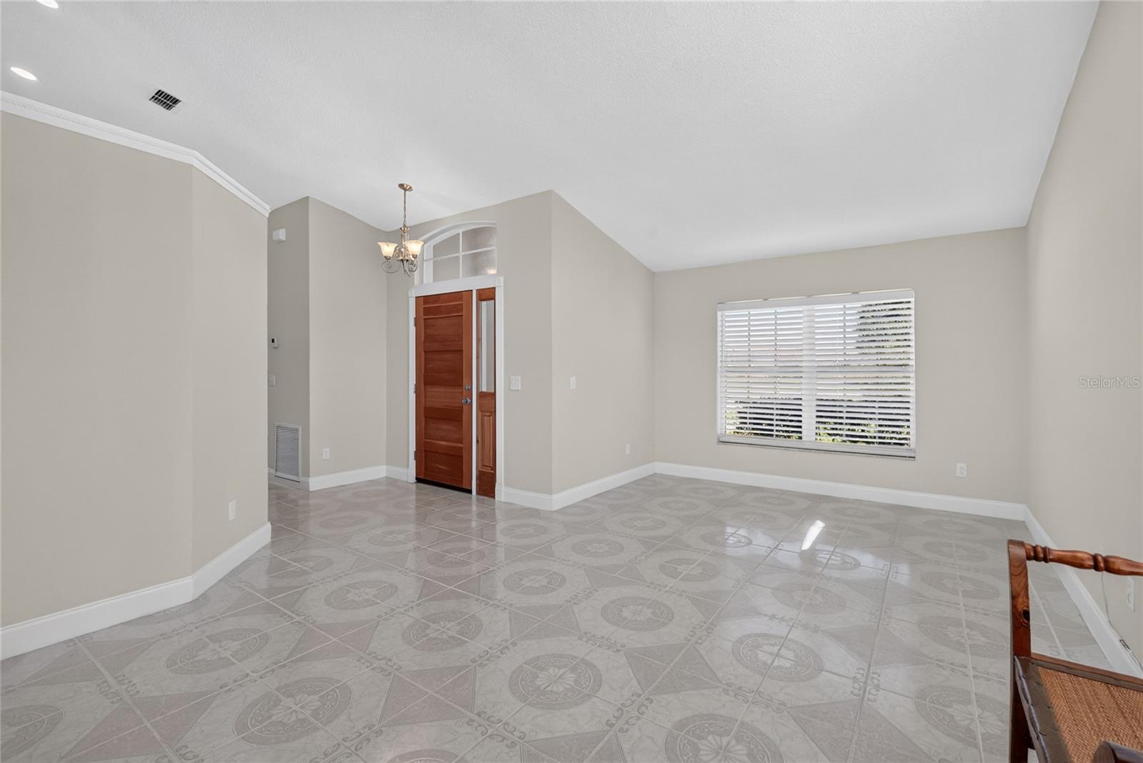 517 Peppermill Cir Property Photo 9