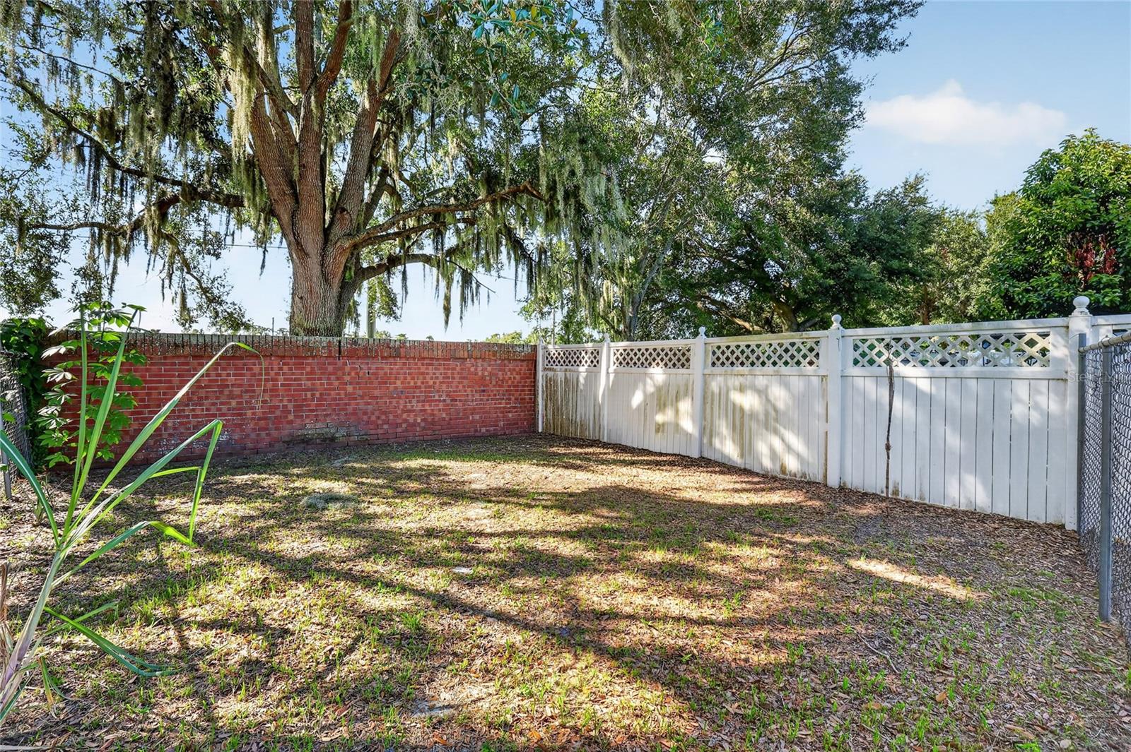 517 Peppermill Cir Property Photo 42