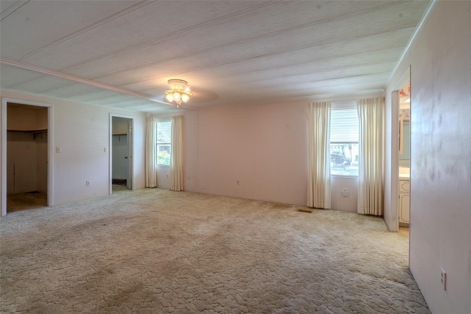 1021 Hilltop Rd Property Photo 12