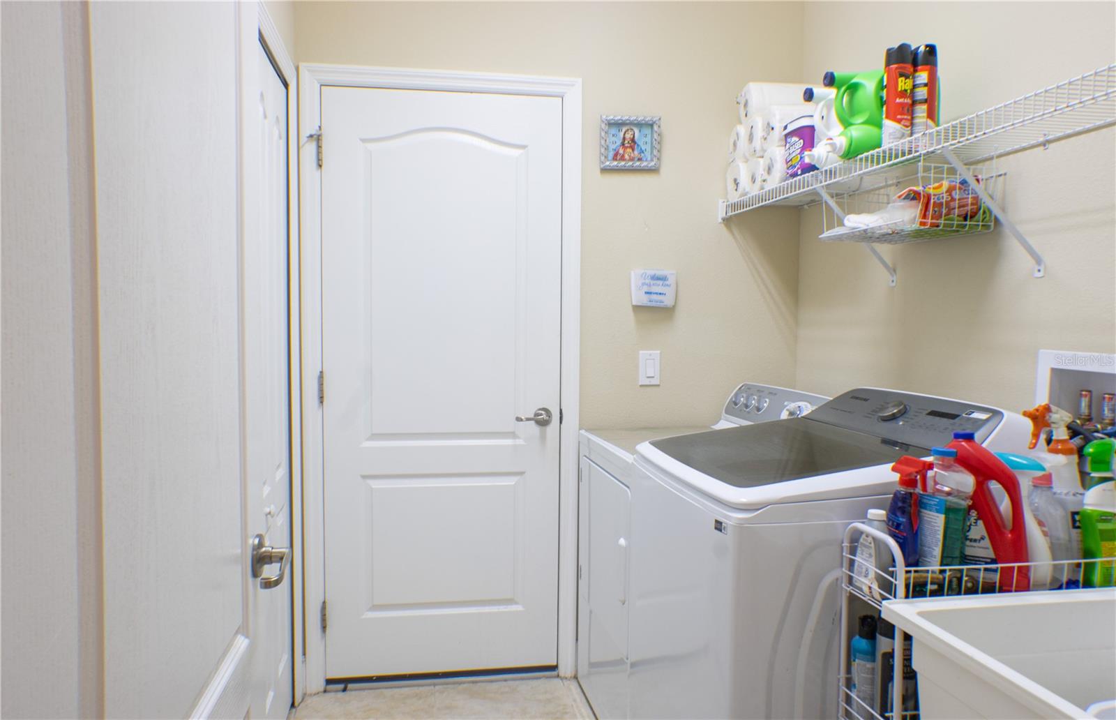 1112 Glenraven Ln Property Photo 16