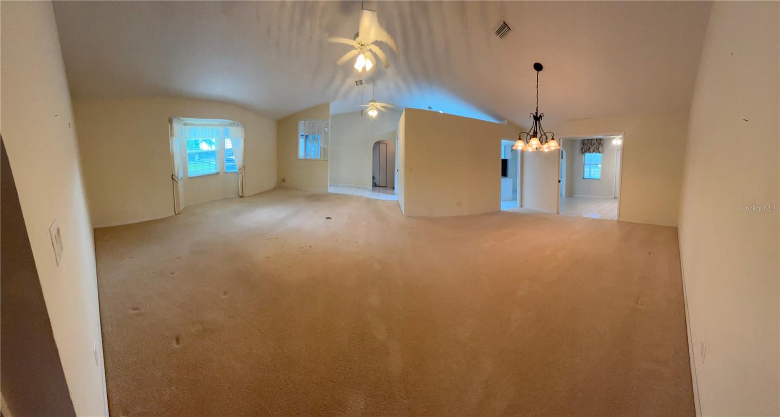 26616 Wimbledon St Property Photo 3
