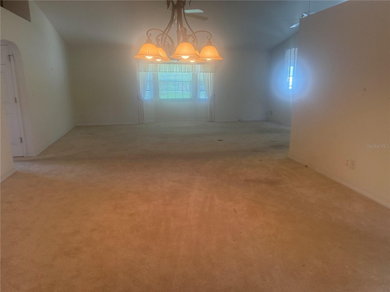 26616 Wimbledon St Property Photo 4