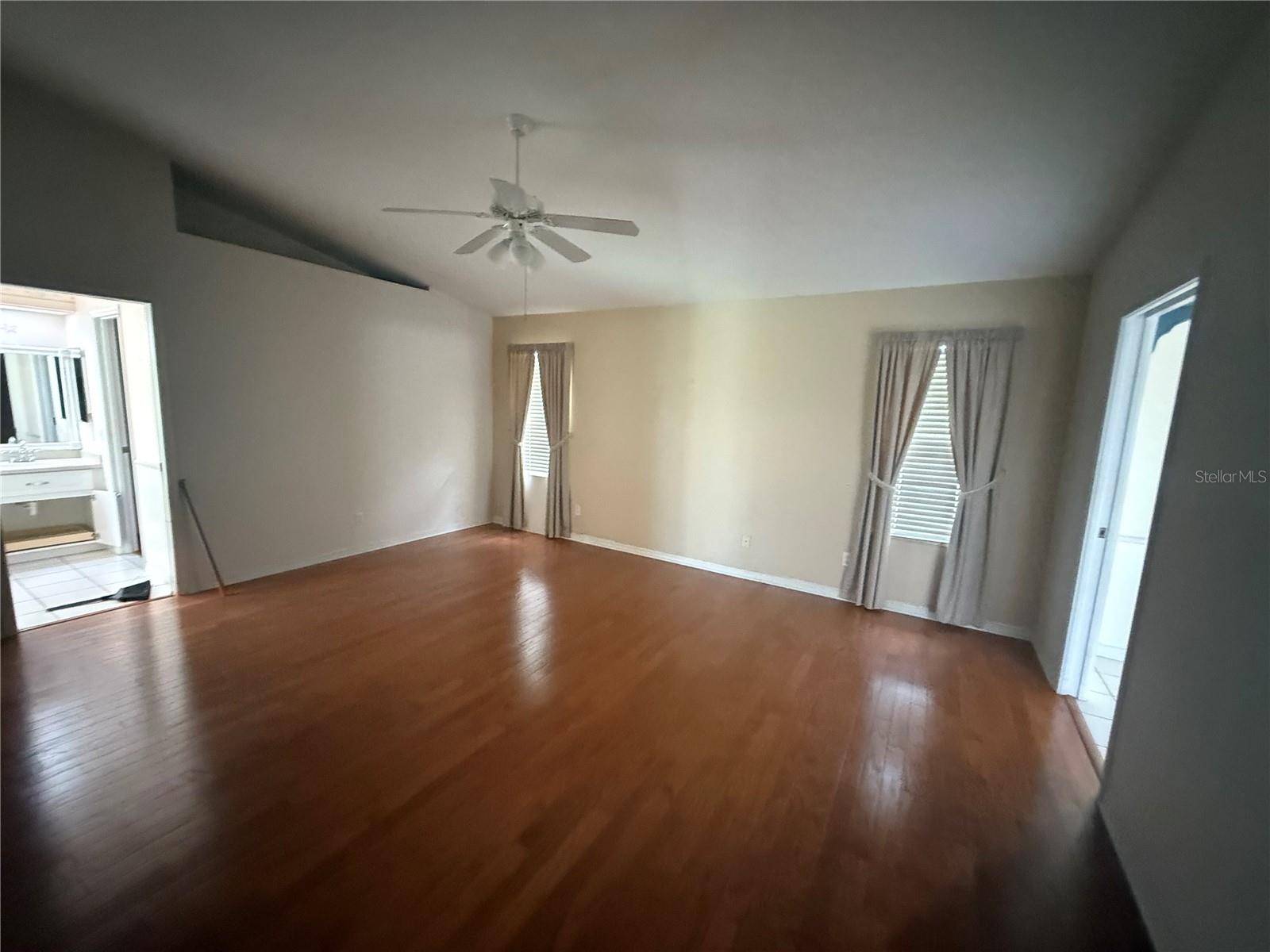 26616 Wimbledon St Property Photo 13