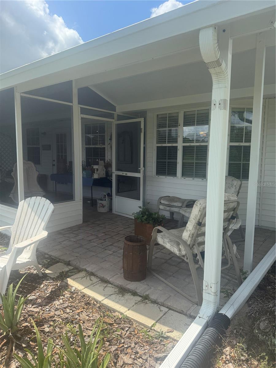 26616 Wimbledon St Property Photo 23