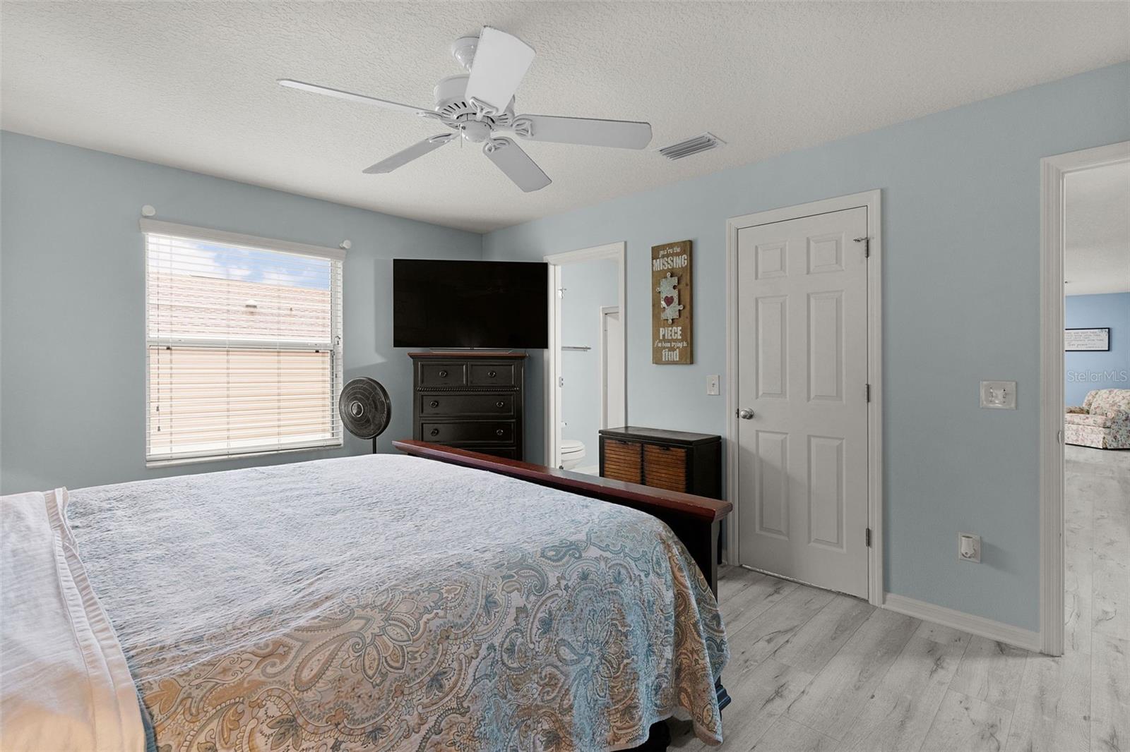 371 Arbella Loop Property Photo 24