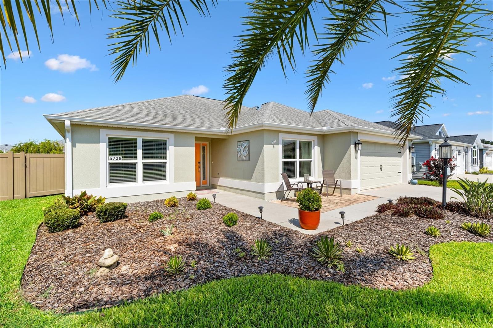 5738 Carley Loop Property Photo 4