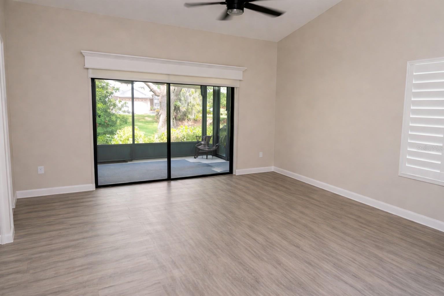 1137 Maple Creek Ct #1137 Property Photo 2