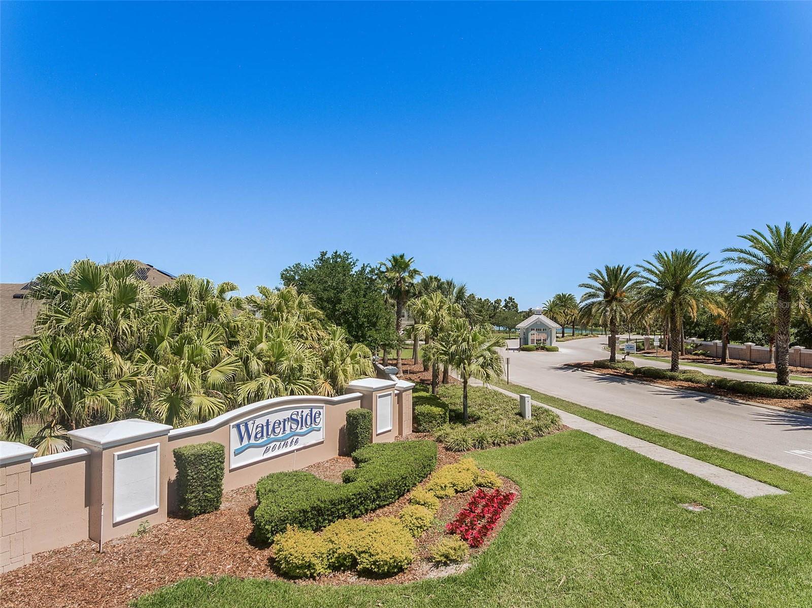 1120 White Water Bay Dr Property Photo 37