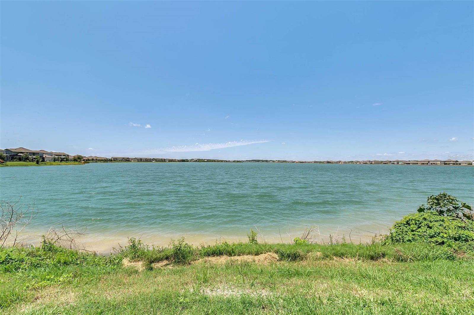 1120 White Water Bay Dr Property Photo 46