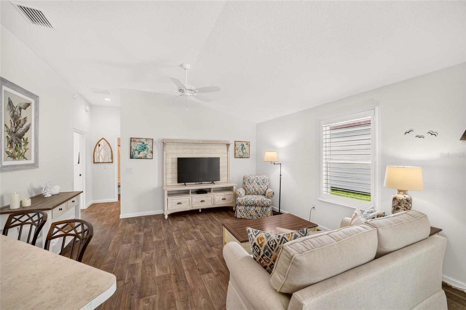 4986 Ellie Ln Property Photo 6