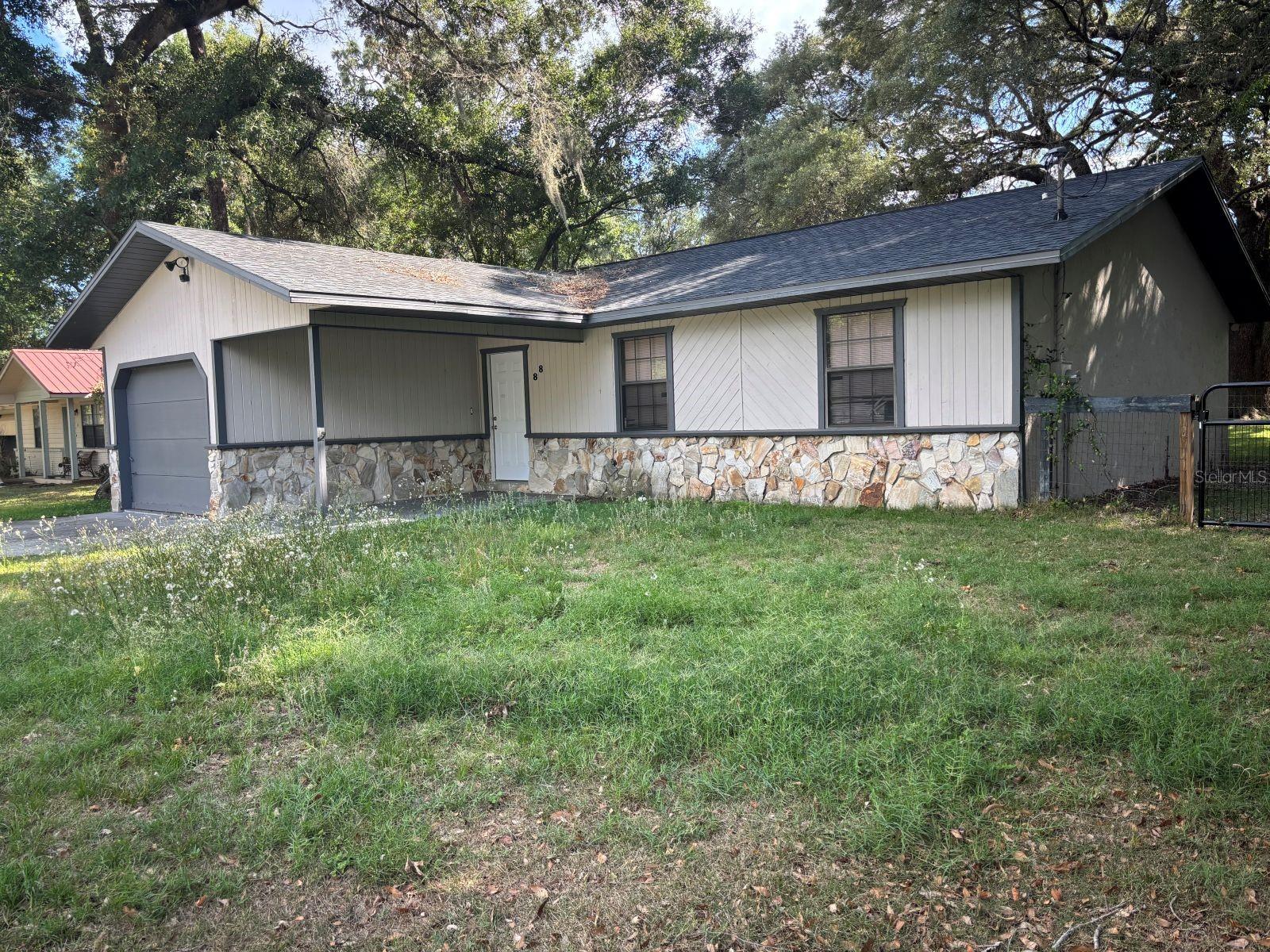 88 CEDAR RD Property Photo 1