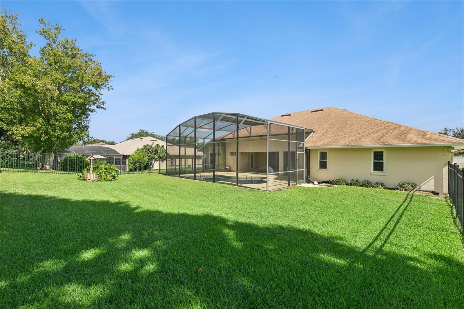 10520 Jardim De Largo St Property Photo 4