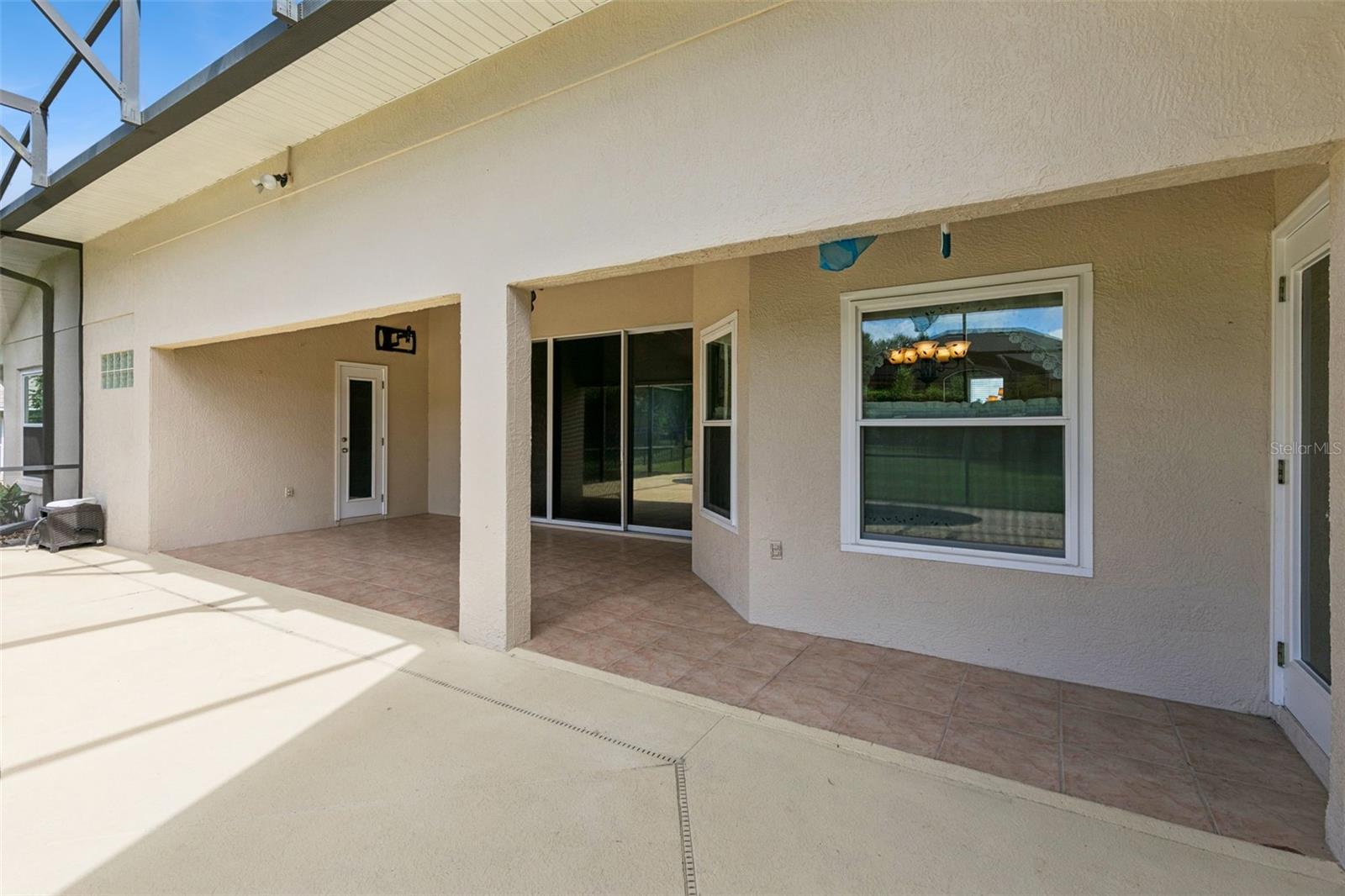 10520 Jardim De Largo St Property Photo 23