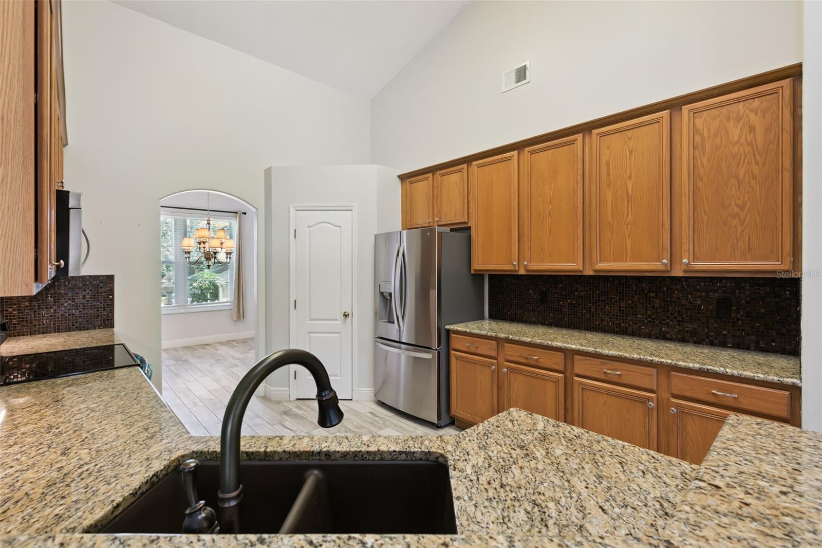10520 Jardim De Largo St Property Photo 29