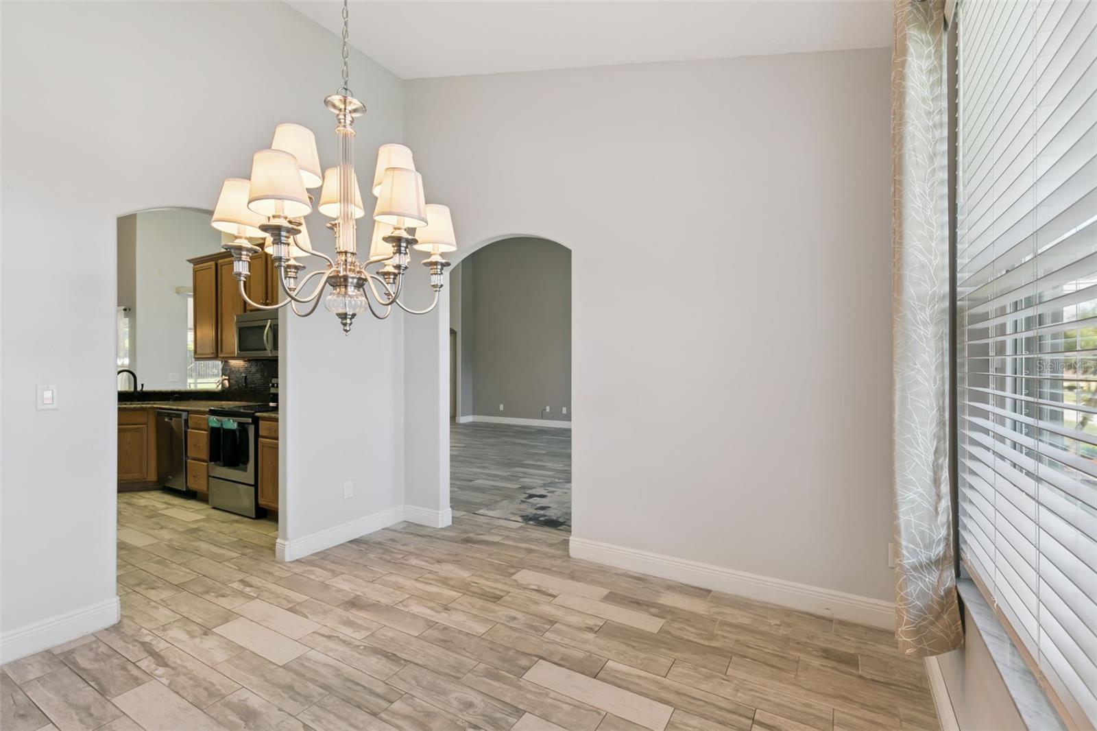 10520 Jardim De Largo St Property Photo 36