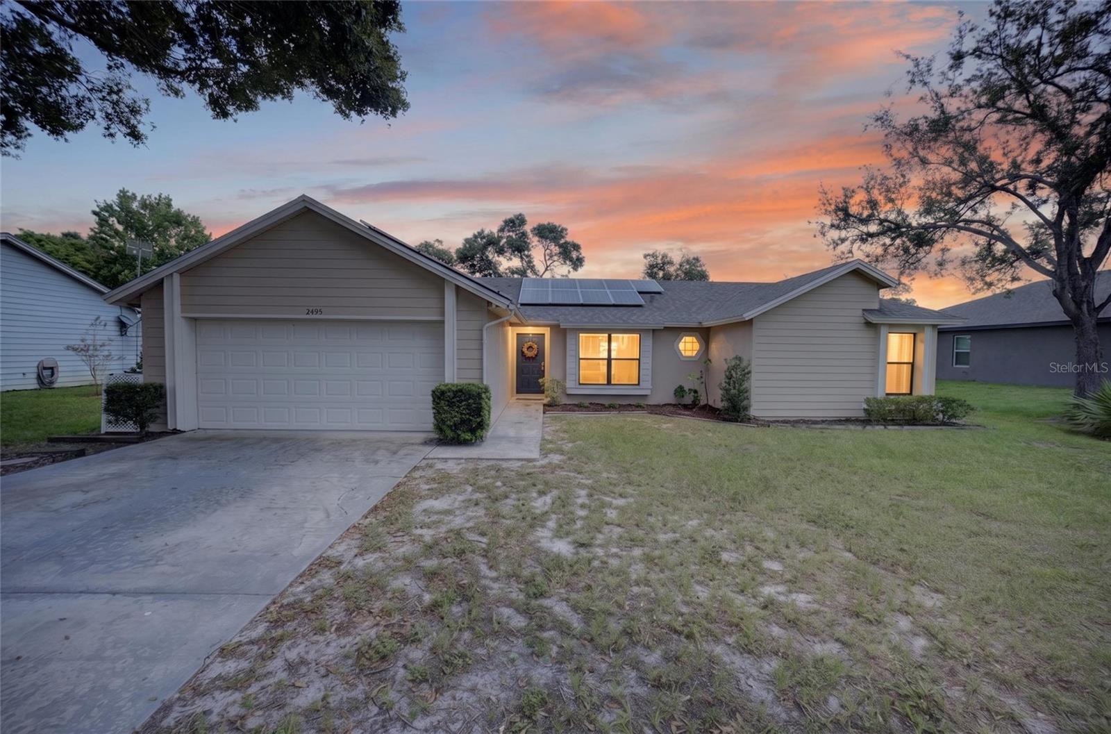 2495 E Tipton Dr Property Photo 1