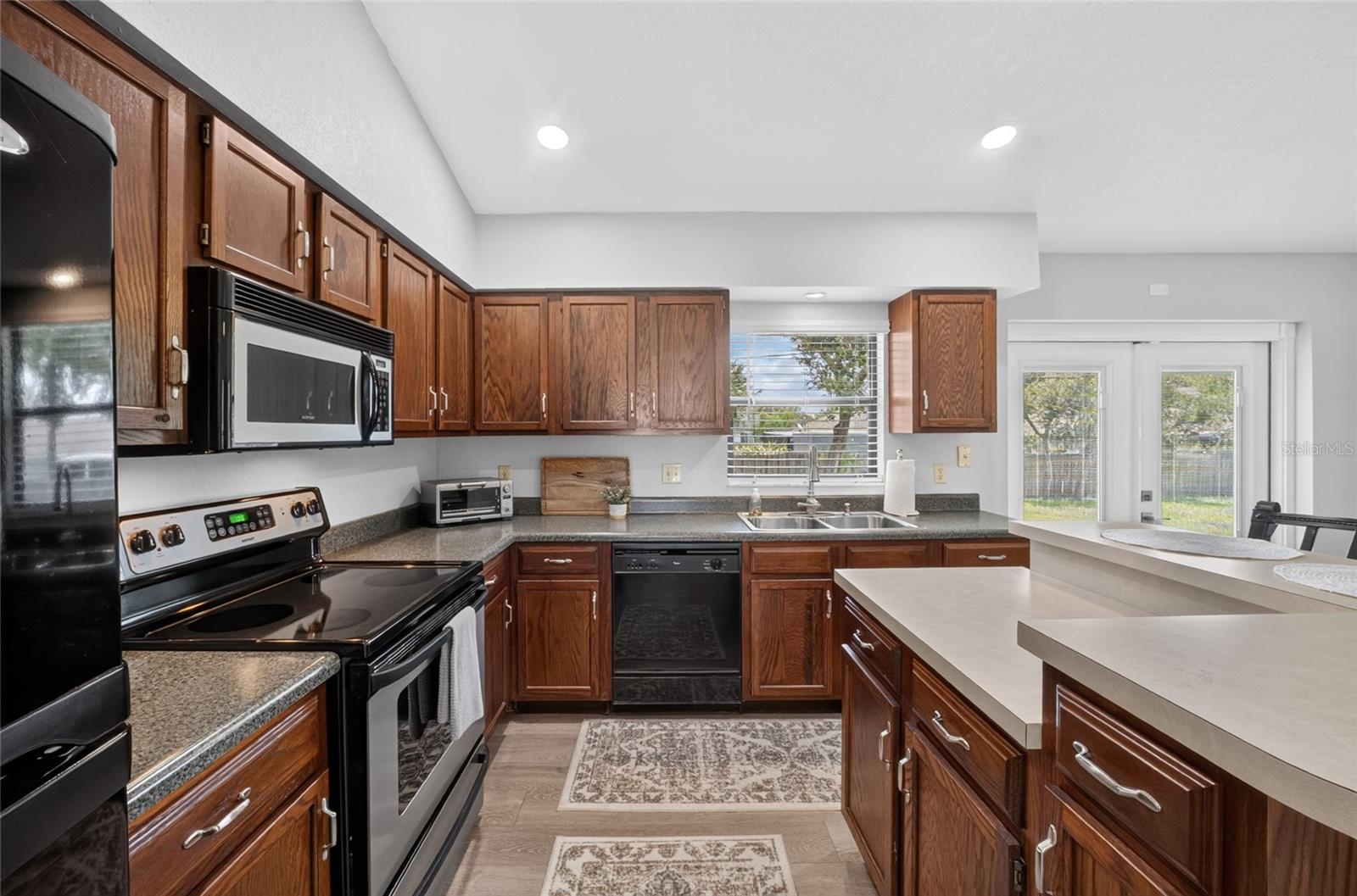 2495 E Tipton Dr Property Photo 18