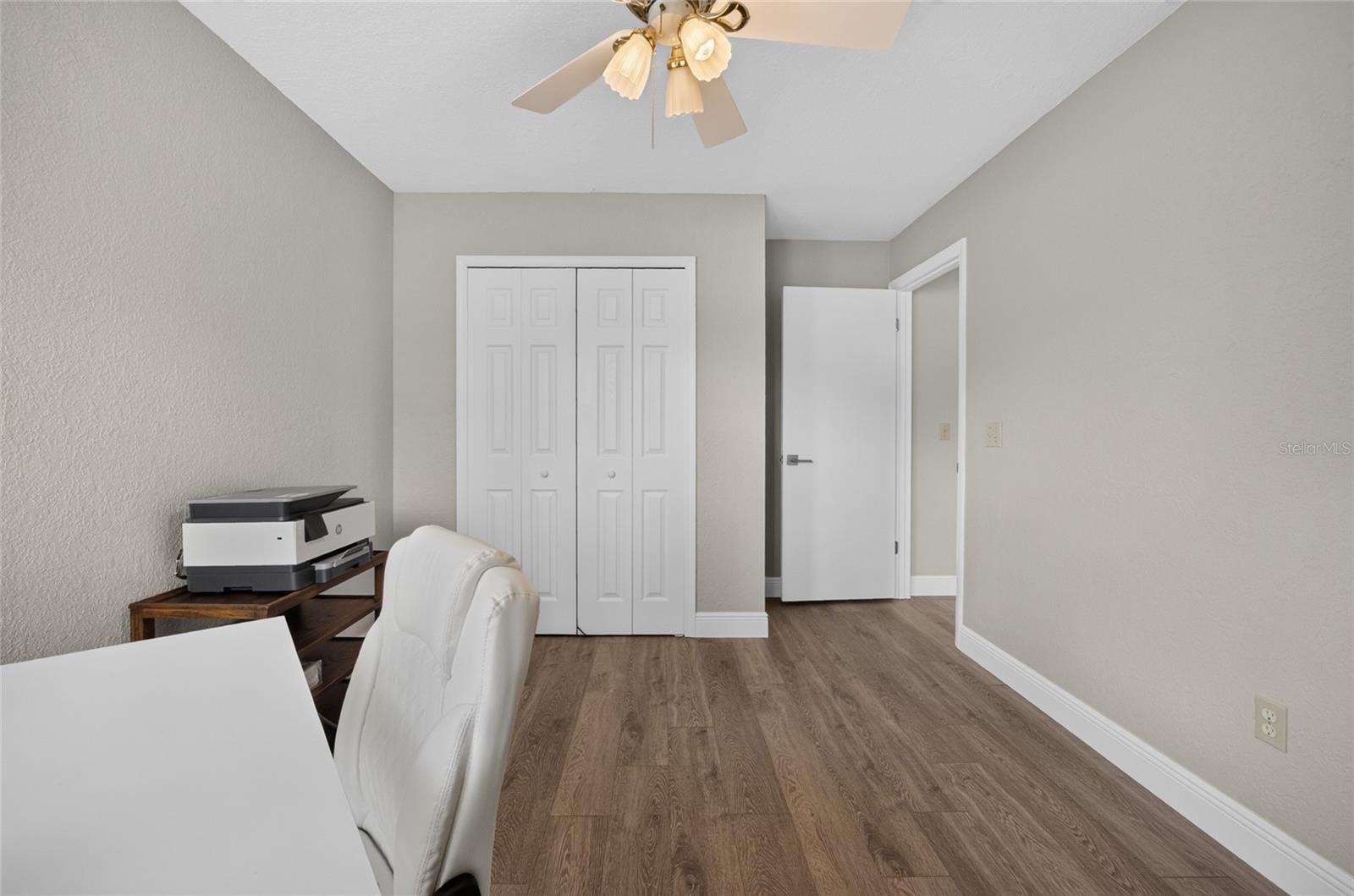 2495 E Tipton Dr Property Photo 26