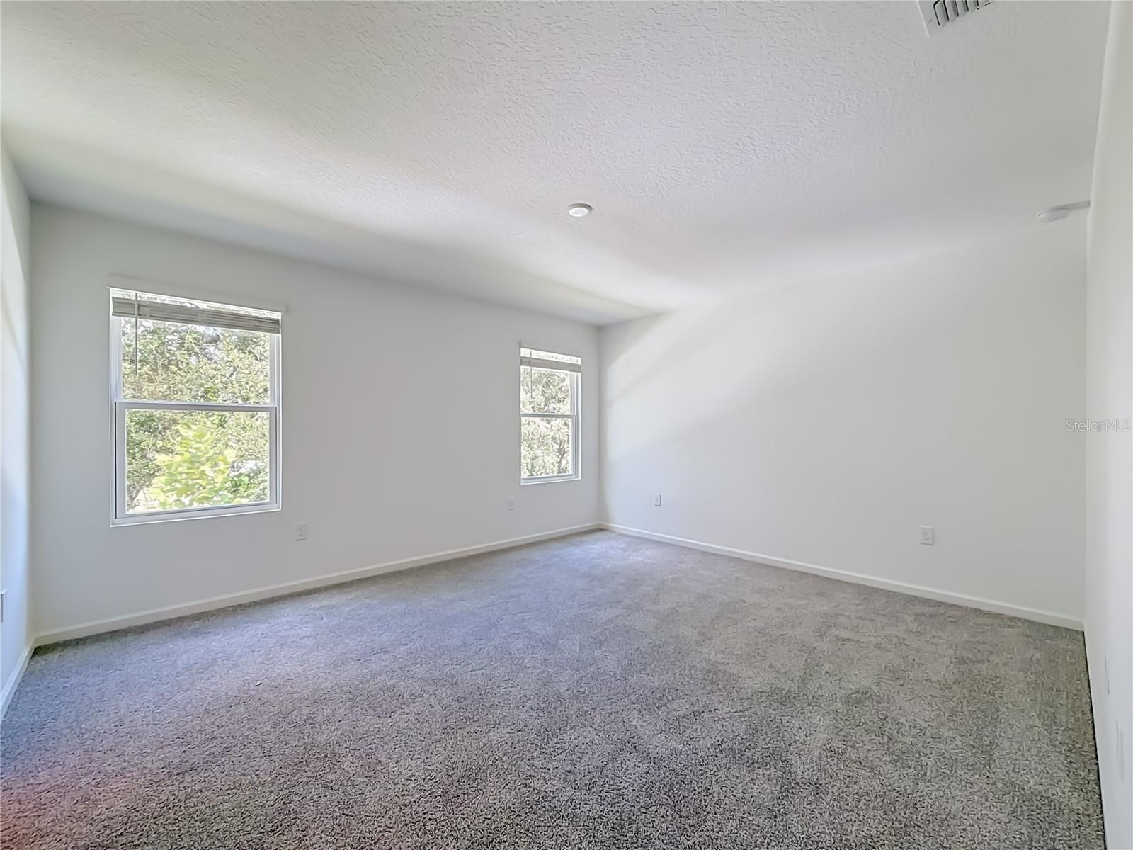 770 Lake Dell Ave Property Photo 22