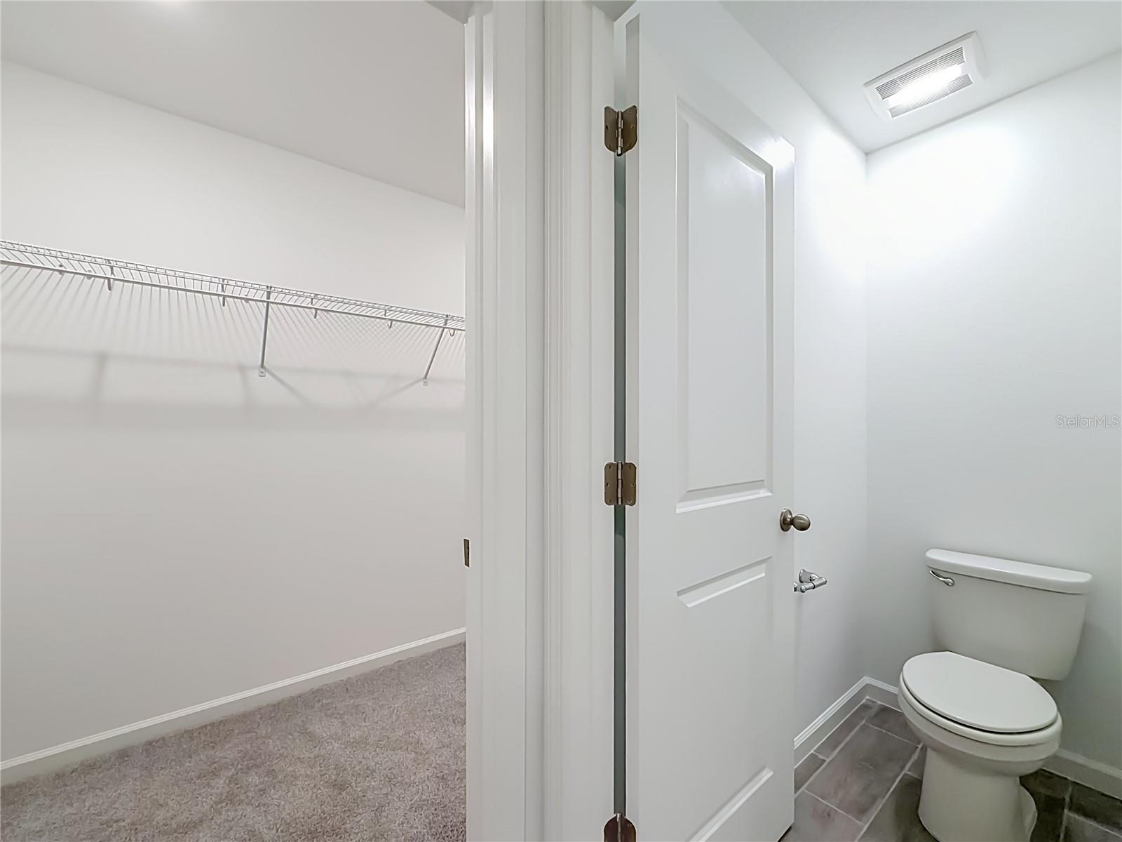770 Lake Dell Ave Property Photo 28