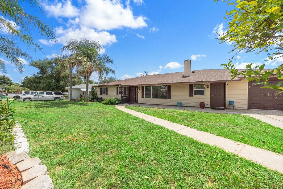 11318 Circle Way Property Photo 3