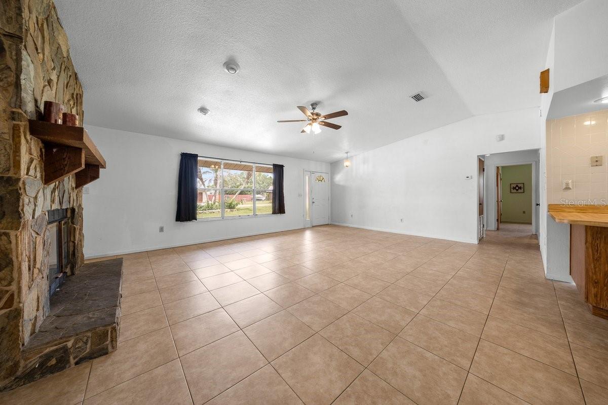 11318 Circle Way Property Photo 10