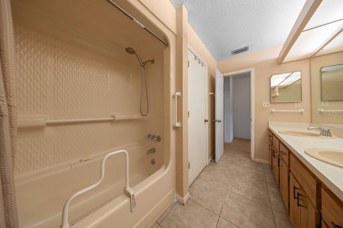 11318 Circle Way Property Photo 31