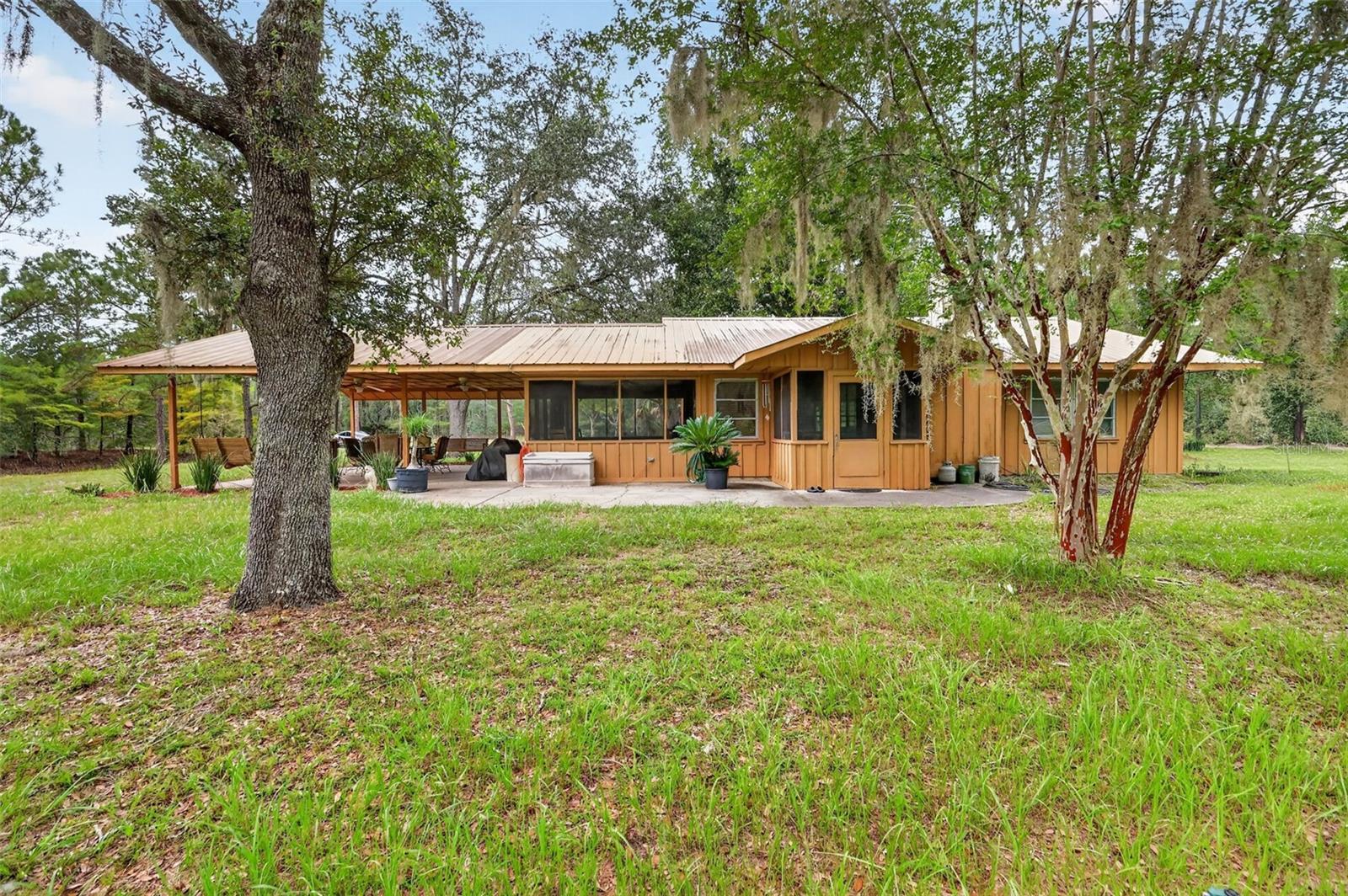 24939 Old Deer Rd Property Photo 2