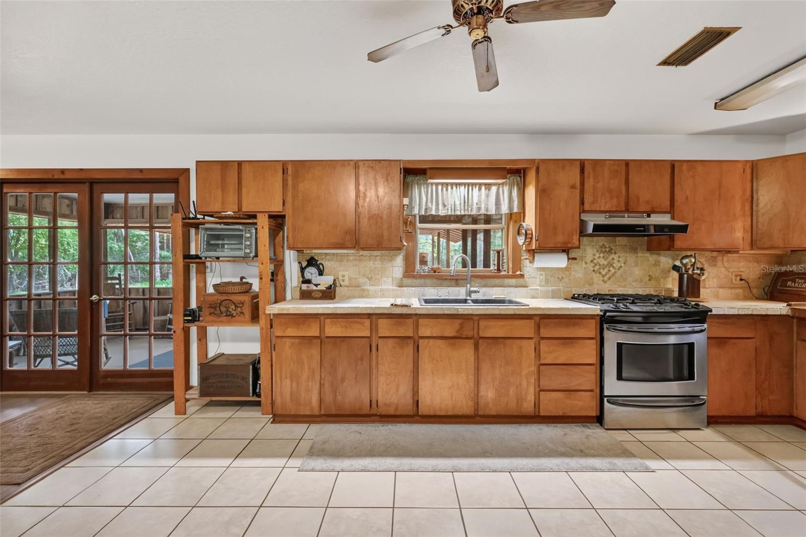 24939 Old Deer Rd Property Photo 11