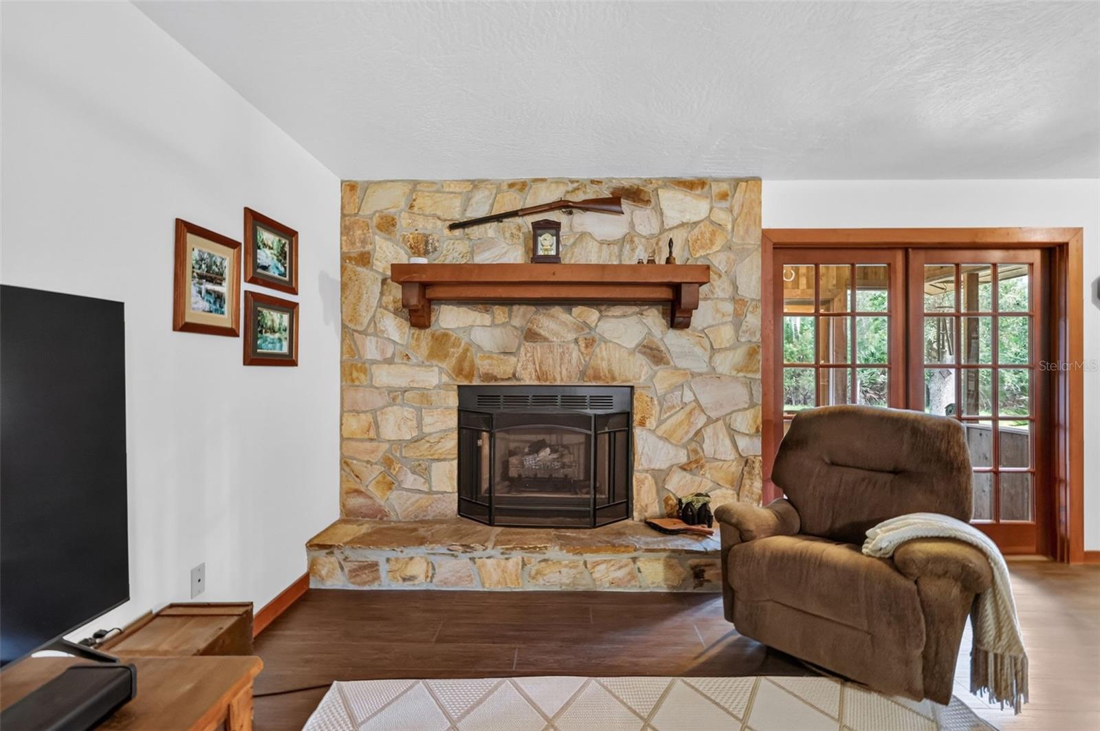 24939 Old Deer Rd Property Photo 34