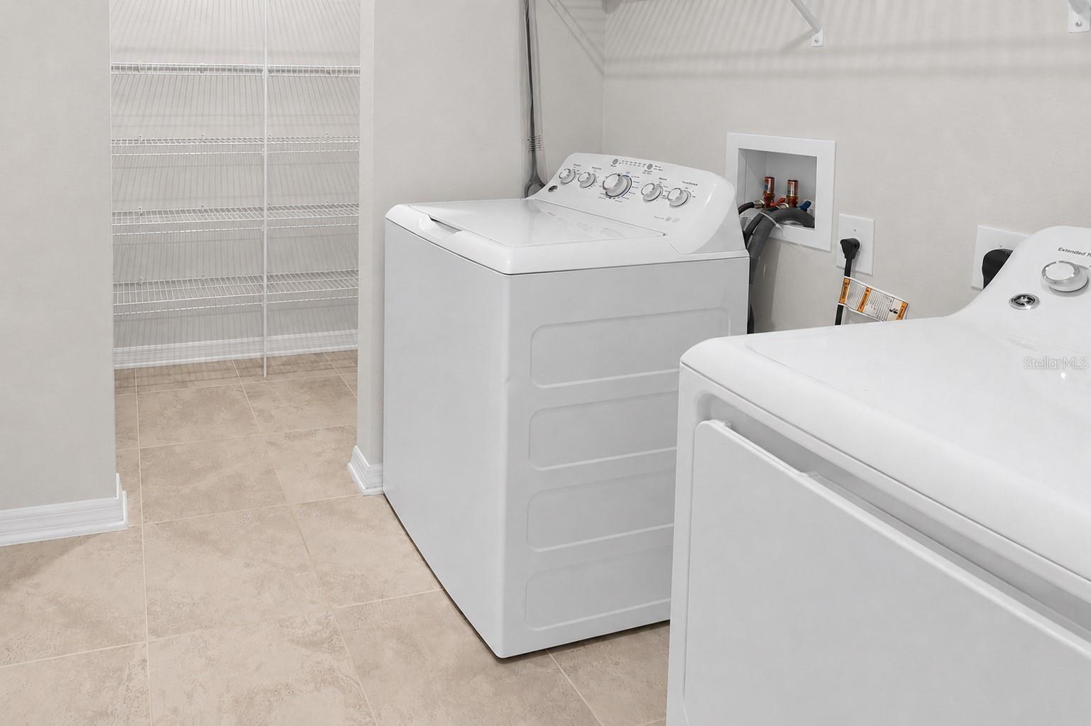 987 Wax Myrtle Ave Property Photo 16