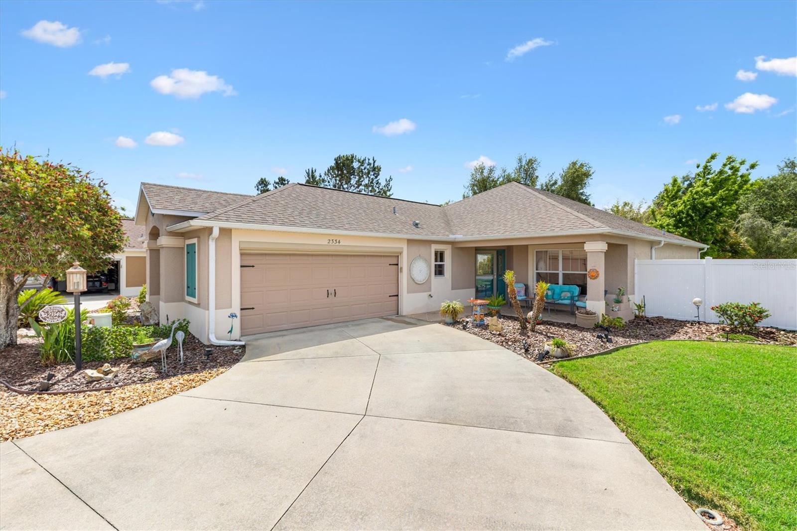 2334 Rose Arbor St Property Photo 1