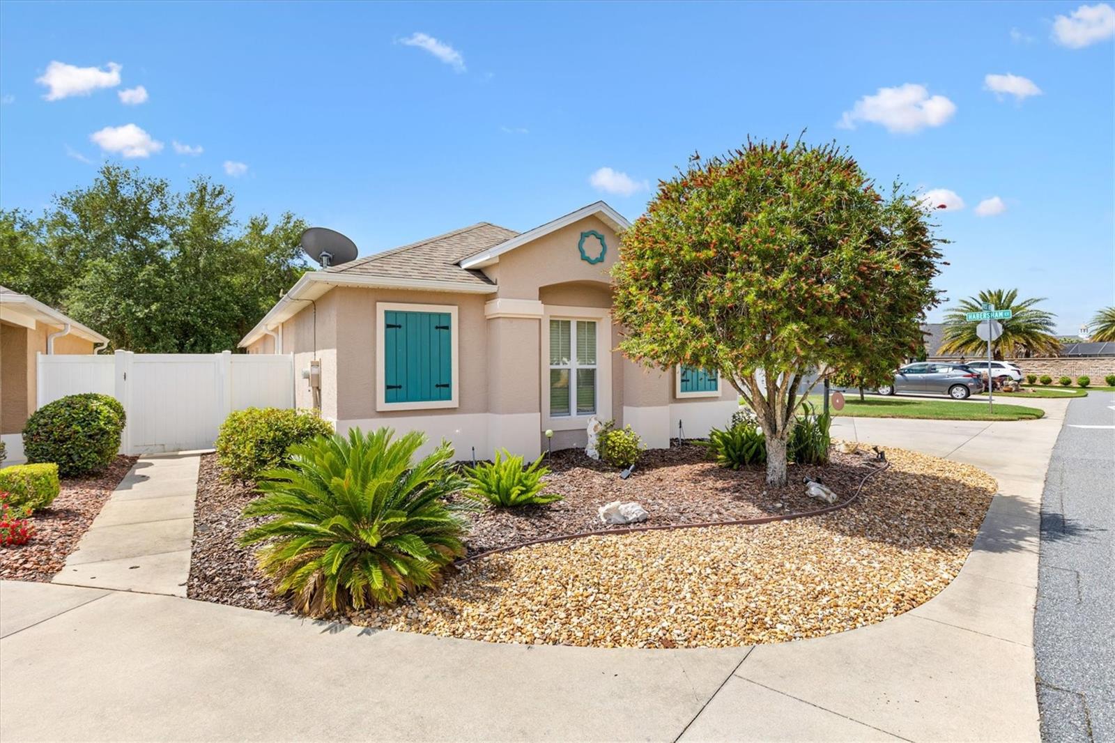 2334 Rose Arbor St Property Photo 28