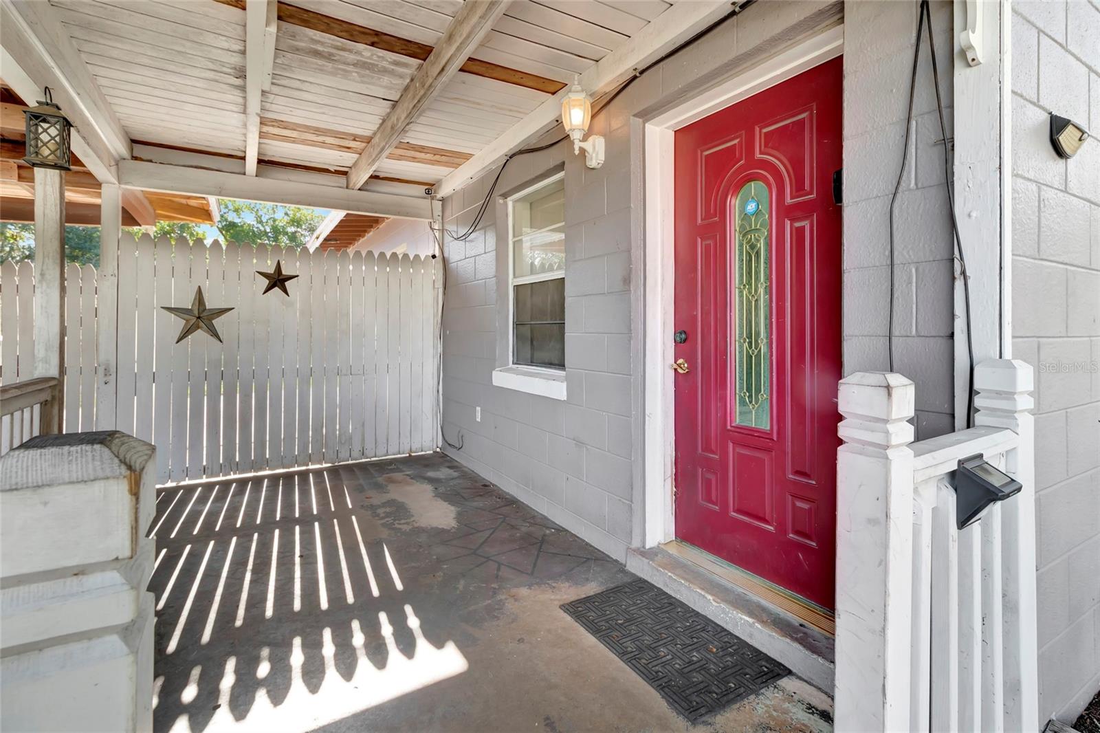 809 Donnelly St Property Photo 5