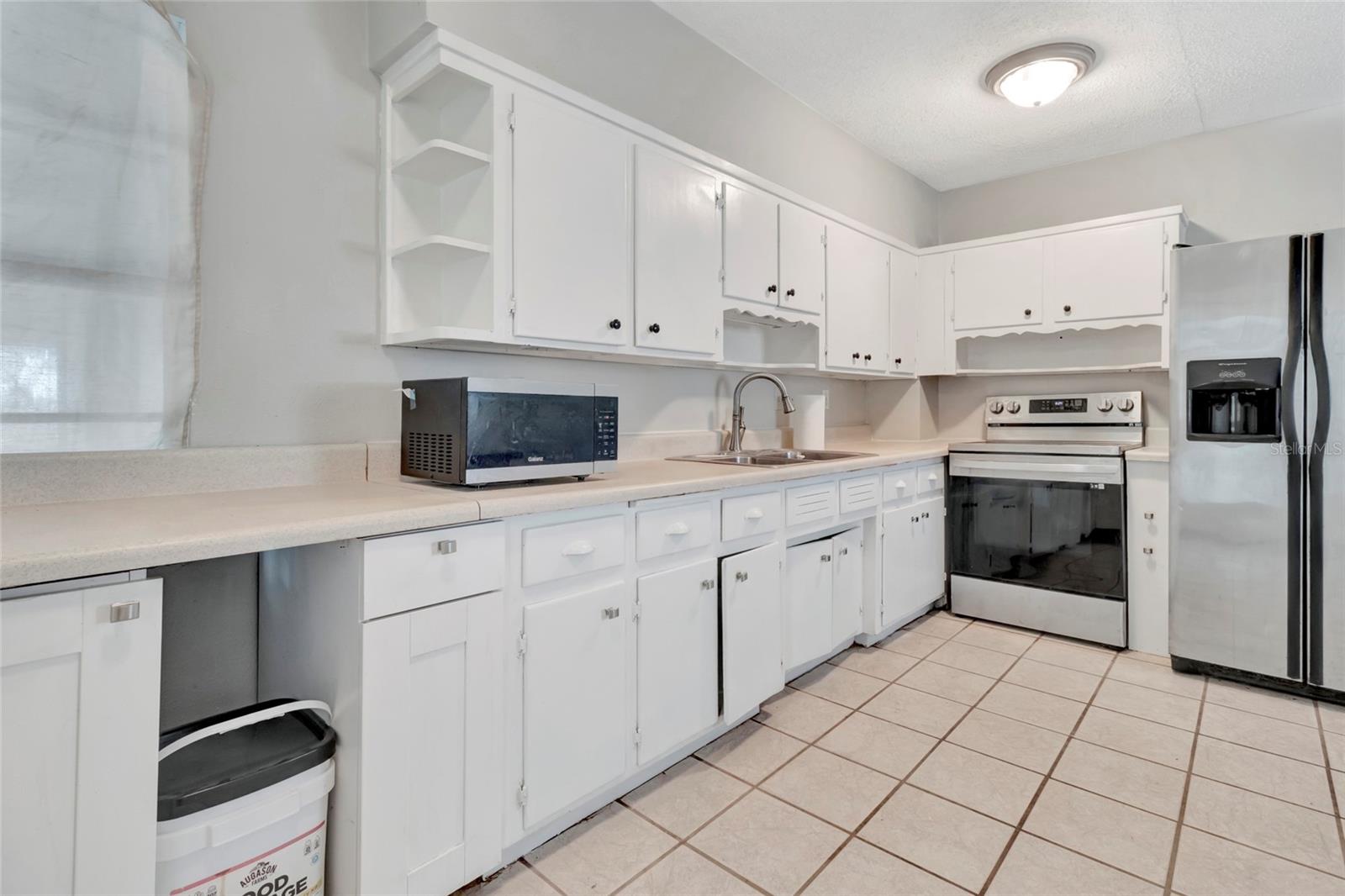 809 Donnelly St Property Photo 12