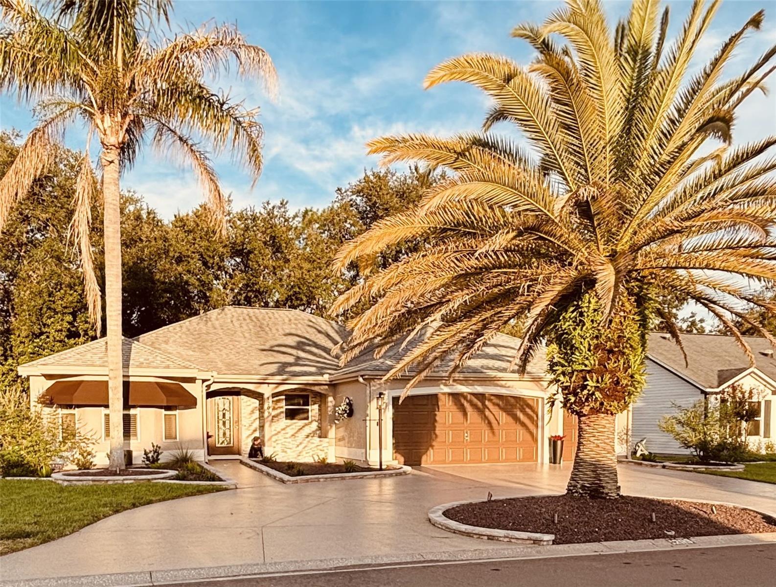 1209 Barcelona Dr Property Photo 1