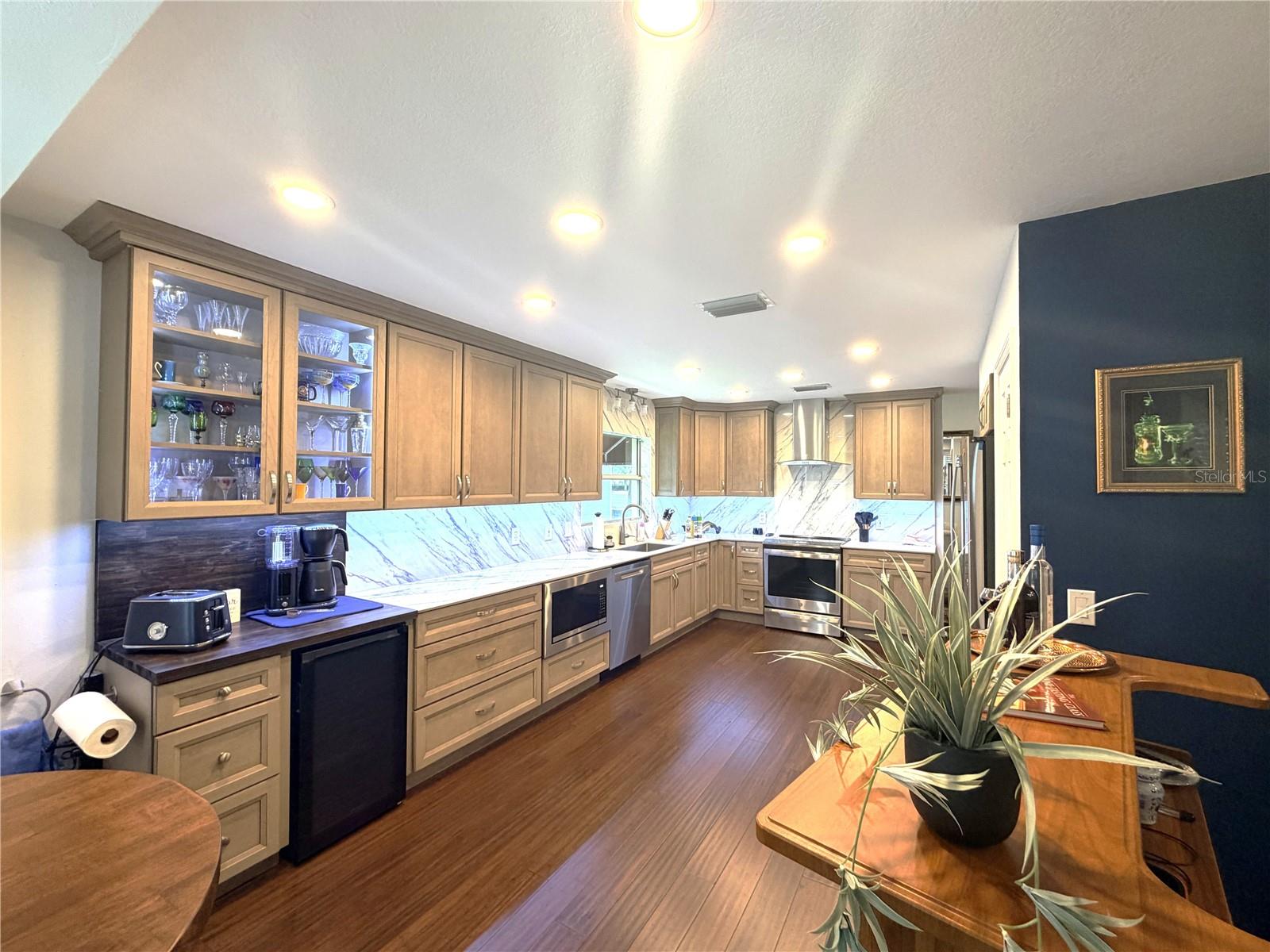 1209 Barcelona Dr Property Photo 11