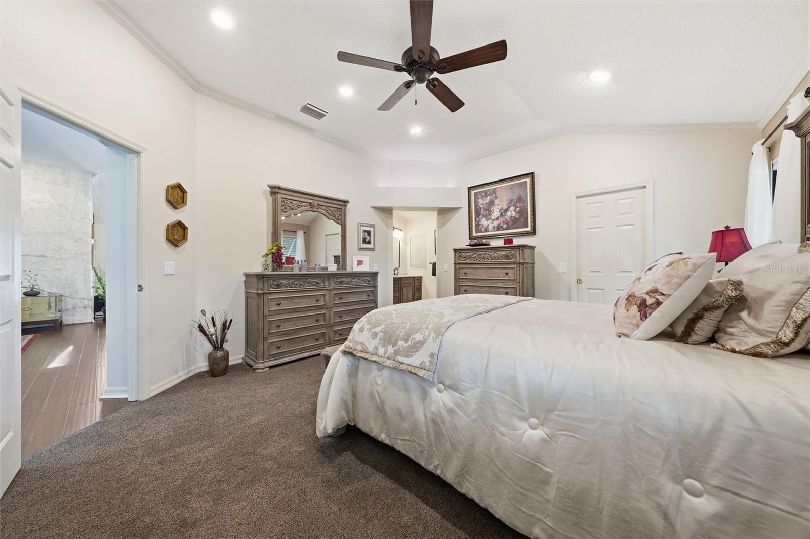 1209 Barcelona Dr Property Photo 27