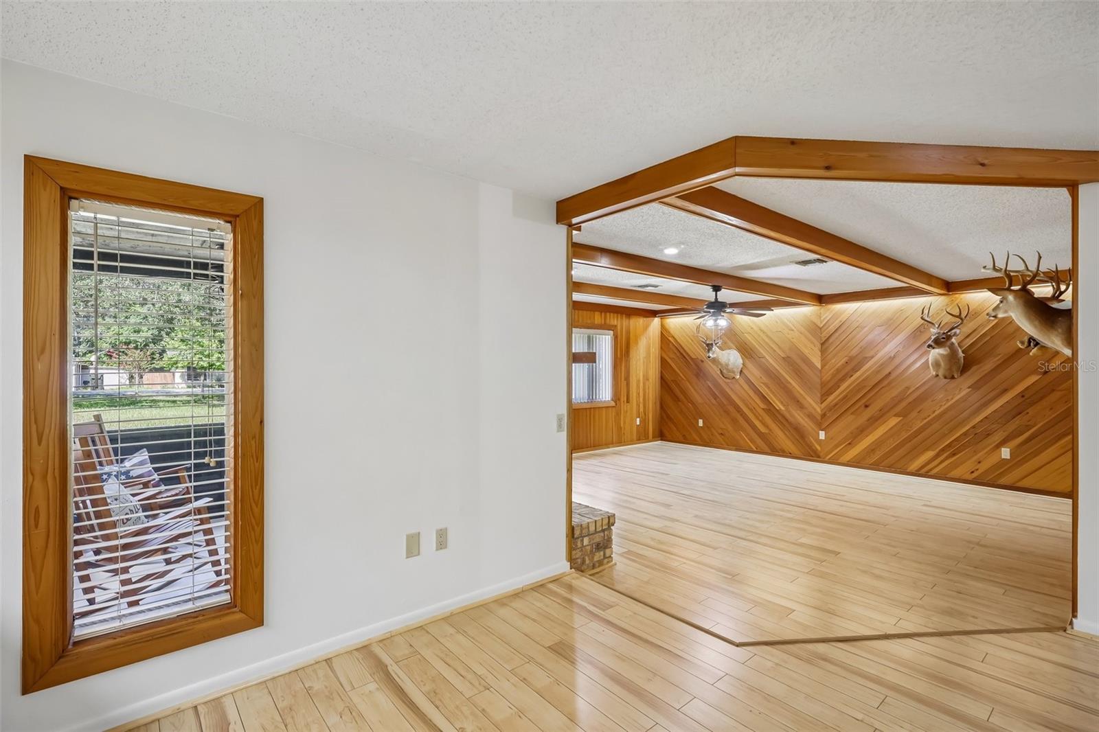 209 Jasper St Property Photo 15